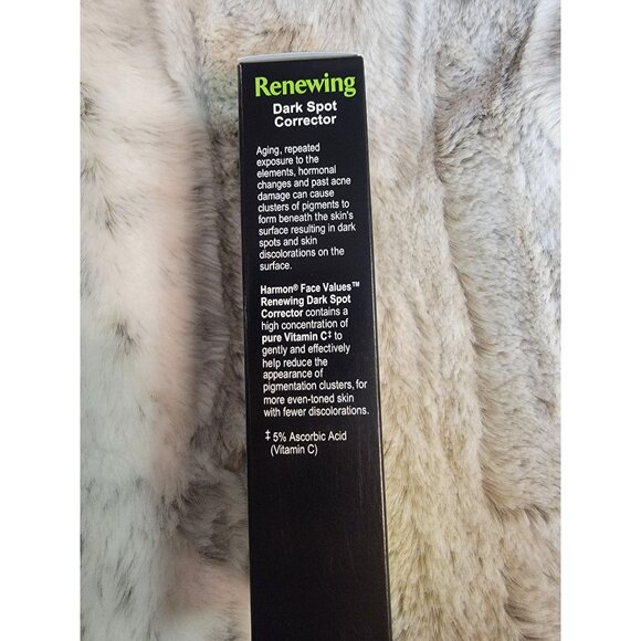 Harmon Face Values Renewing Dark Spot Corrector 1.7 Fl Oz Daily Moisturizer With - Picture 2 of 4
